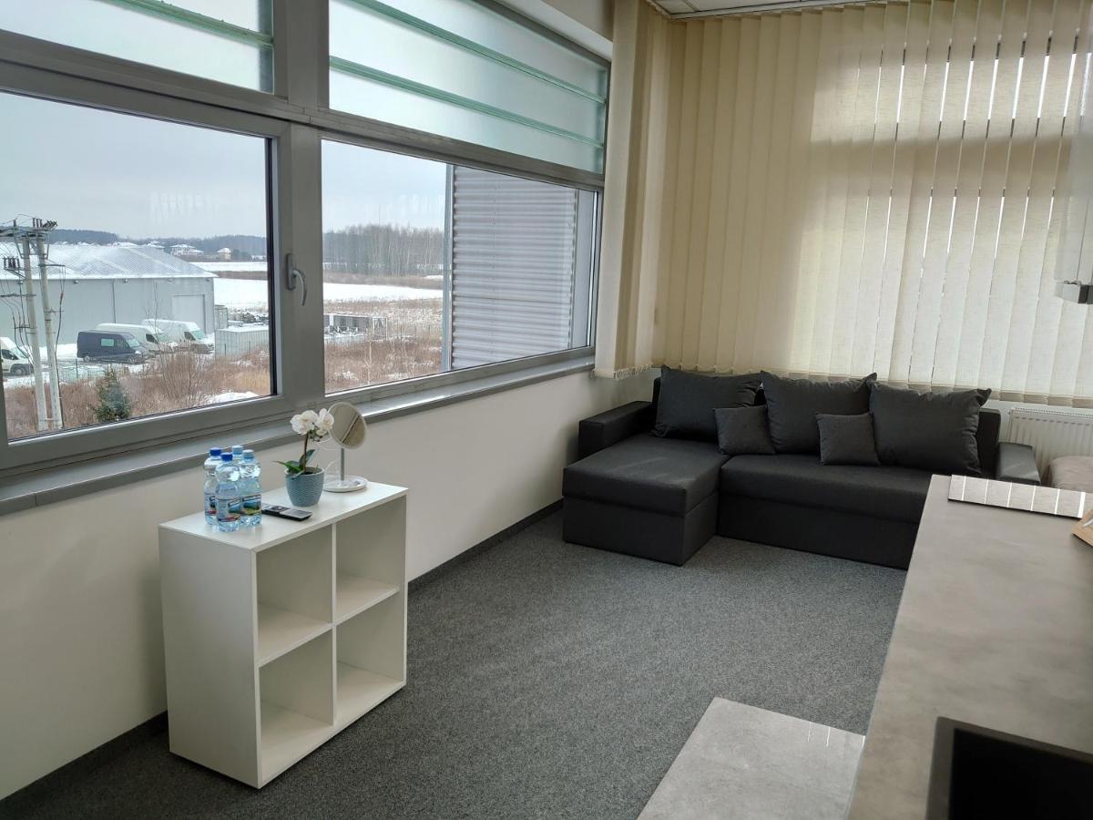 Apartamenty Expo Nadarzyn 3Rooms Kajetany Εξωτερικό φωτογραφία