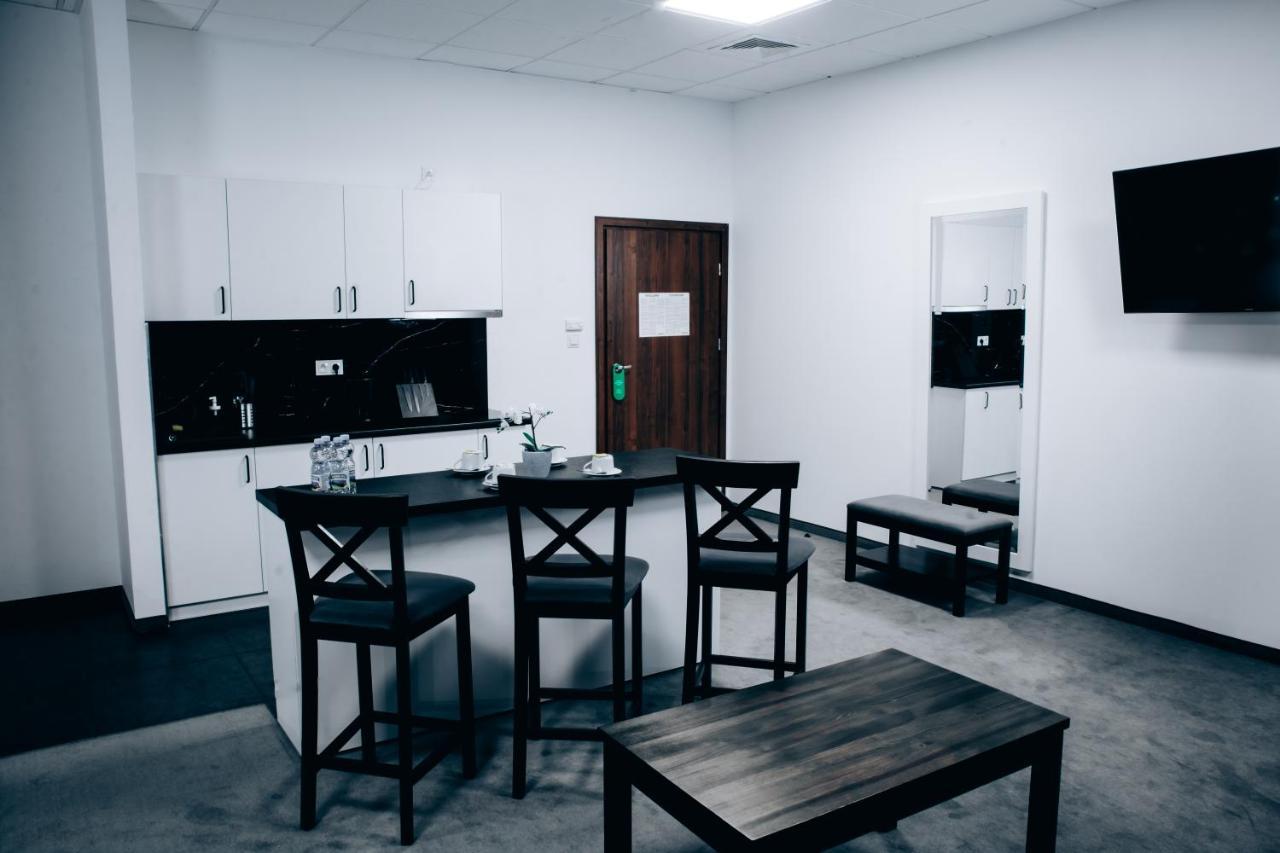 Apartamenty Expo Nadarzyn 3Rooms Kajetany Εξωτερικό φωτογραφία